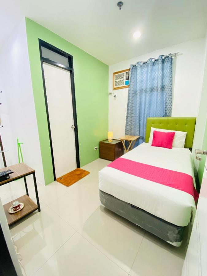 Happy Homes Manila Exterior photo